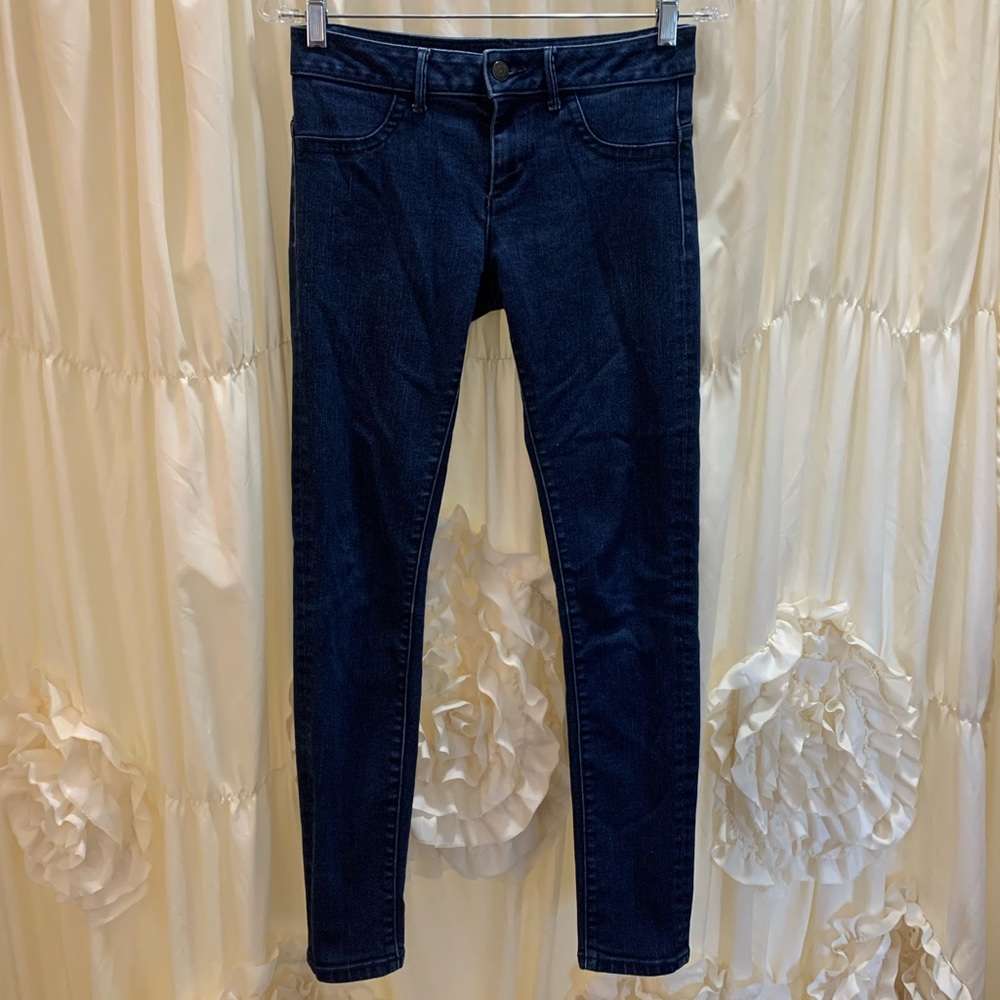 Victoria’s Secret siren blue jean jegging womens size 4. Real pockets in…